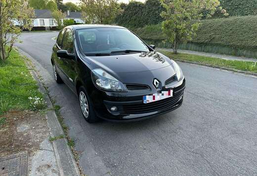 Renault Clio 3 Essence TOIT OUVRANT