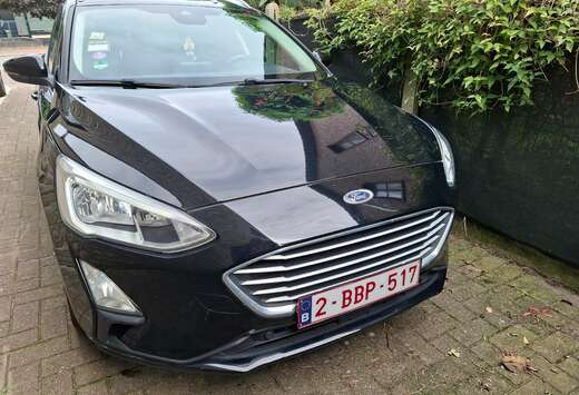 Ford Focus Turnier 1.0 EcoBoost Start-Stop-System TRE ...