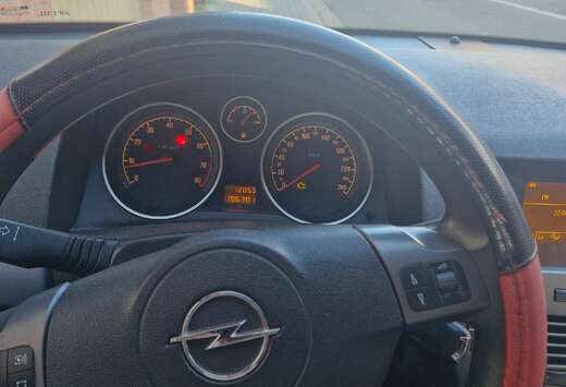 Opel Astra 1.6i XEP 16v Essentia