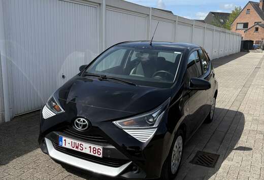 Toyota Aygo 1.0i VVT-i X-play II GPF