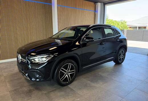 Mercedes-Benz GLA 200 Business Solution