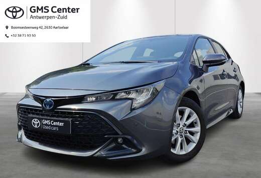 Toyota 1.8 Hybrid Dynamic e-CVT + Business Pack + Nav ...