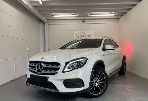 Mercedes-Benz GLA 180 AMG Line - Edition