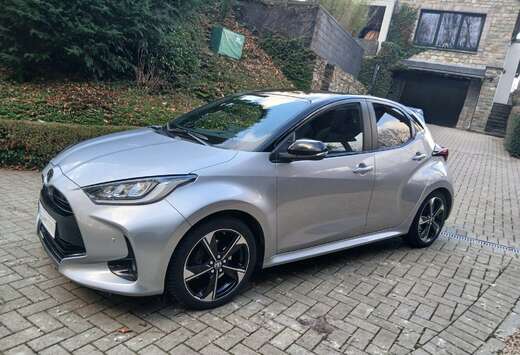 Toyota Yaris 1.5i Dual VVT-iE Dynamic CVT