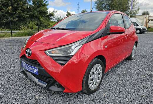 Toyota 1.0i VVT-i x-play // 1er PROPRIO / GARANTIE //