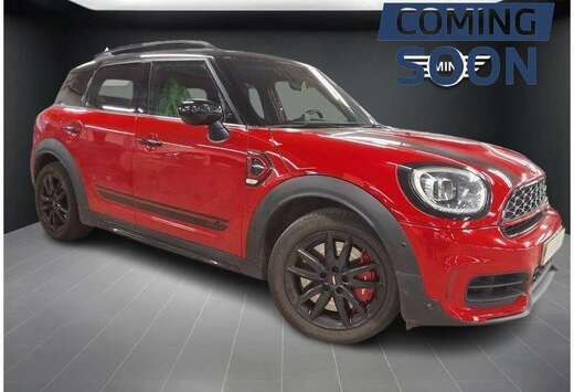 MINI 2 JCW ALL4 // 2022