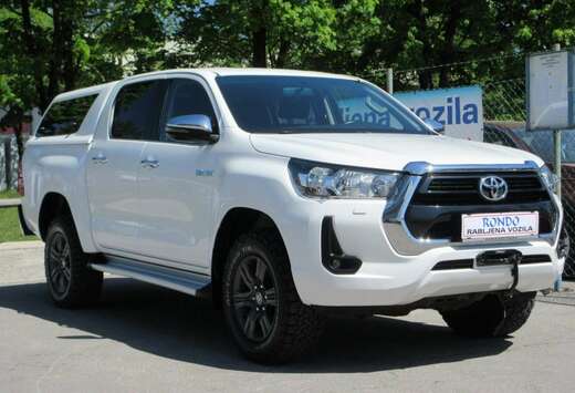 Toyota 2.4 D-4D 4x4 DOUBLE CAB CITY - NETTO 26.000€