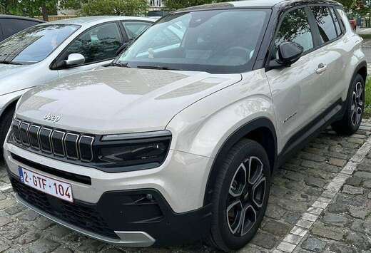 Jeep Avenger 1.2 Turbo MHEV Summit