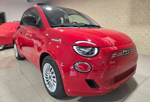 Fiat CABRIOLET RED 42 KW XXX 1450 KM  XXX