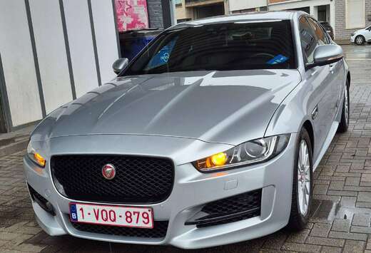 Jaguar XE 2.0 D E-Performance Portfolio