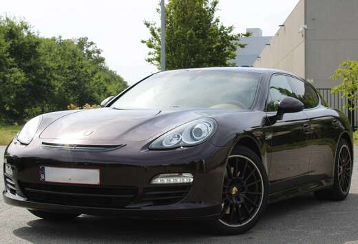 Porsche Panamera 3.0 D V6 DPF Tiptronic