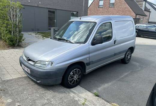 Peugeot 1.9 Break