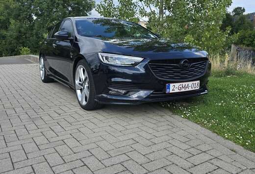 Opel Grand Sport 1.6 CDTI OPC LINE