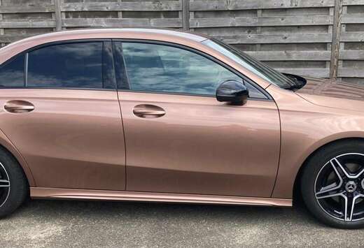 Mercedes-Benz A 180 AMG Line