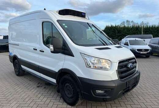 Ford KOELWAGEN CARRIER + 220 VOLT 16900 EURO EX BTW