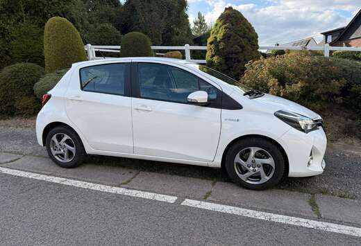 Toyota Yaris Hybrid 1.5i VVT-i Comfort E-CVT