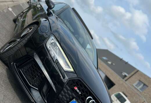 Audi RS3 Limousine S tronic