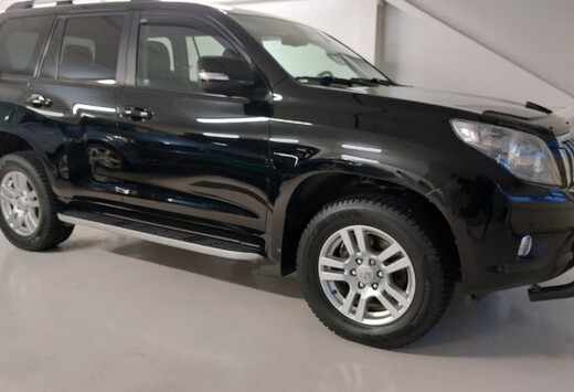Toyota Land Cruiser 3.0 D-4D Premium