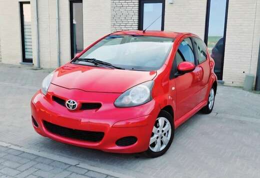 Toyota 1.0i VVT-i