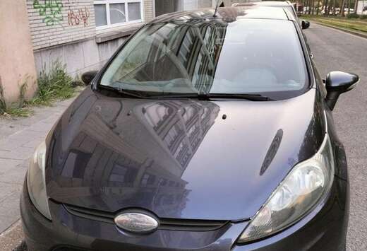 Ford 1.25i Ghia