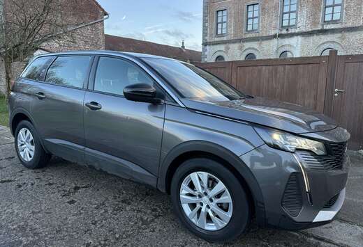 Peugeot 1.2 PureTech Allure Pack *7 PLACES*