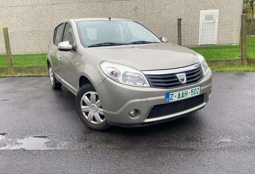 Dacia 1.2i Ambiance ** Gekeurd Voor Verkoop ** Airco  ...