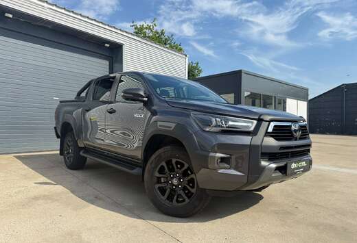 Toyota 2.8 D-4D 4WD INVINCIBLE / TOYOTA GARANTIE / HA ...