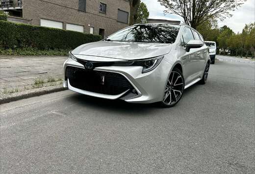 Toyota SW Hybrid 2.0 Dynamic Plus e-CVT
