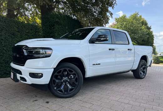 Dodge Model 2024 Limited Night €81.900 excl ,-btw