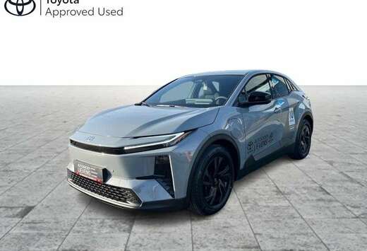 Toyota 77KW 2WD BUSINESS