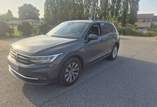 Volkswagen 1.5 TSI Active OPF boîte automatique