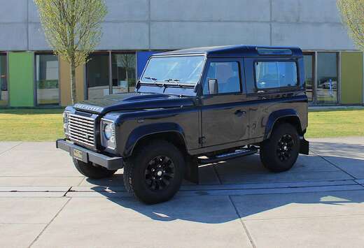 Land Rover Defender 2.2 Turbo - D SE