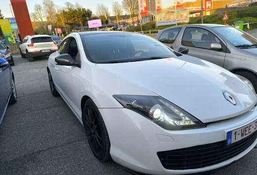 Renault Coupé 1.5 dCi 110 eco2 Black Edition