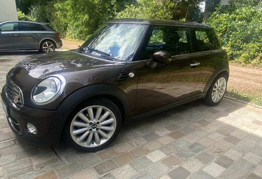 MINI Mini 1.6i Cooper Mayfair