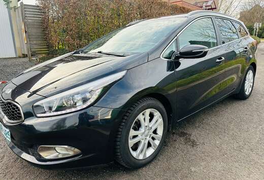 Kia 1.6 CRDi Executive AUTOMATIQUE 7850€