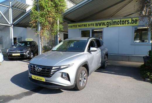 Hyundai 1.6 CRDi 115cv Gris 05/21 92875km Airco GPS