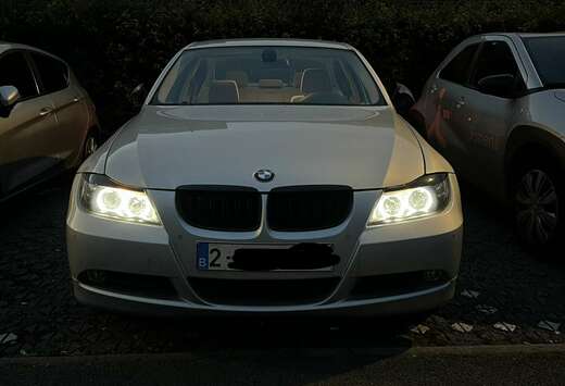BMW 318iA