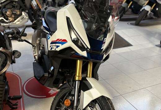 Honda X-ADV SPRCIAL EDITION