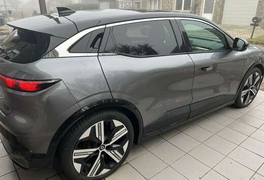 Renault e-Megane 60 kWh Iconic R220 Comfort range