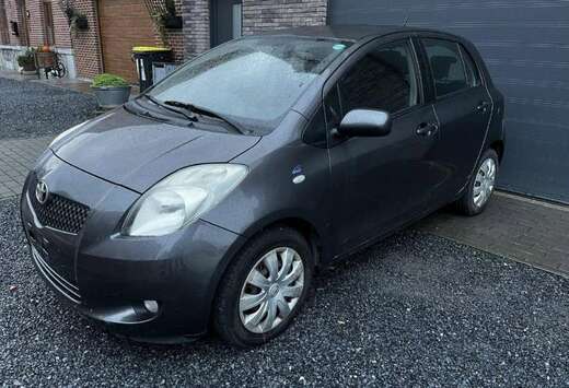 Toyota 1.3i 16v Linea Sol