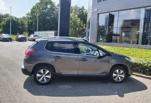 Peugeot 1.2i PureTech Allure S