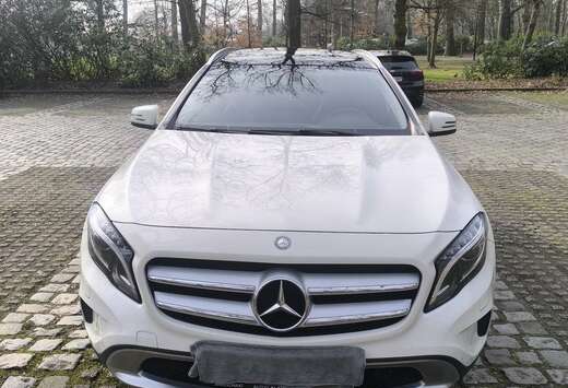 Mercedes-Benz 7G-DCT AMG Line