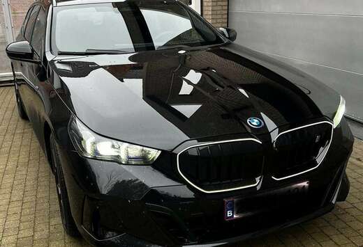 BMW i5 eDrive40 Touring