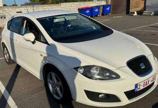 SEAT Leon 1.6 CR TDi Reference Copa DPF