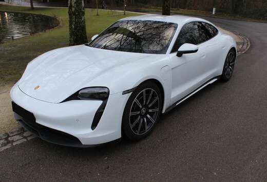 Porsche Taycan 93.4 kWh Taycan 4S