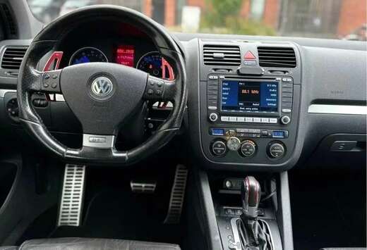 Volkswagen 2.0 TFSI DSG