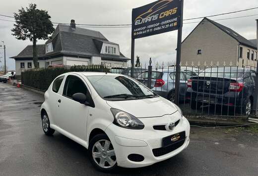 Toyota Aygo 1.0i VVT-i // 2011 // 111.000km