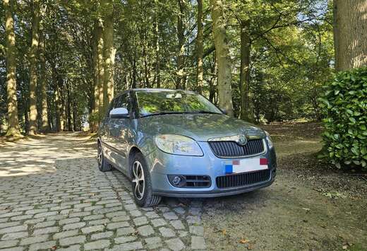 Skoda 1.6 16V Tiptronic Elegance