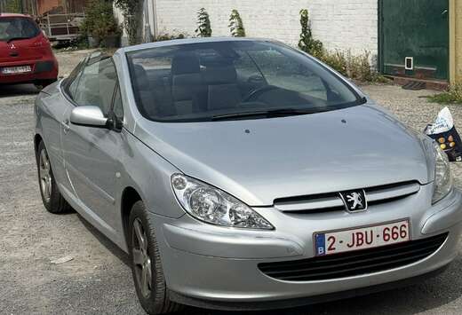 Peugeot CC 1.6i 16v Dynamique