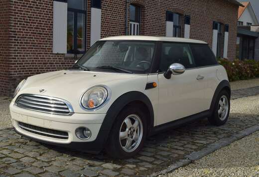 MINI 1.4i - AIRCO DIGITAL - TOIT PANORAMIQUE